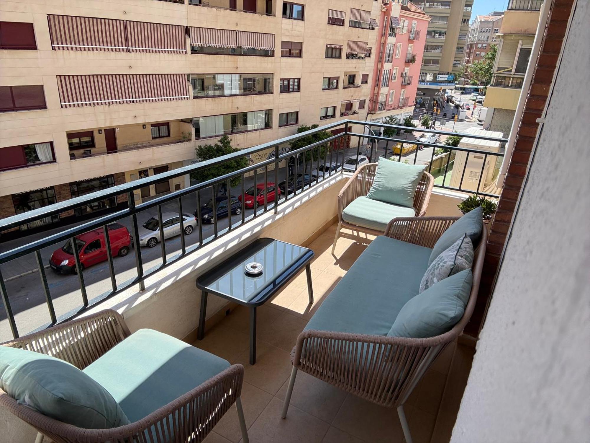 Gálvez Flat, at principal railway station in Málaga Exterior foto